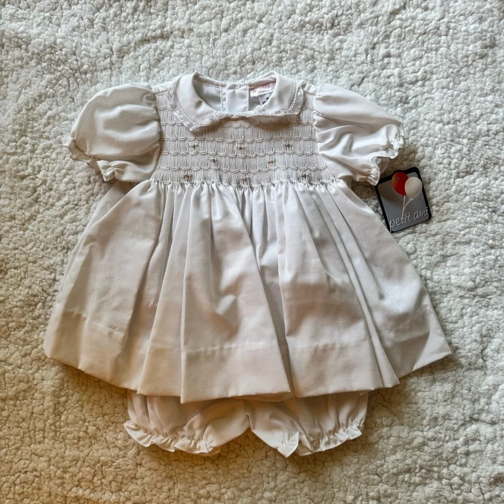 NWT Petit Ami White Embroidered Baby Dress Peter Pan Lace Trim Collar Bloomers